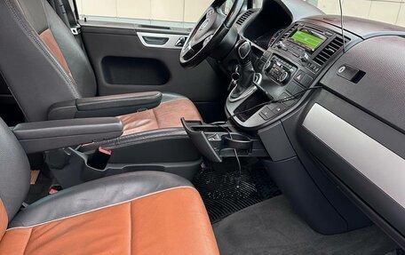 Volkswagen Multivan T5, 2015 год, 3 500 000 рублей, 13 фотография