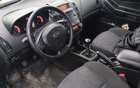 KIA cee'd I рестайлинг, 2008 год, 470 000 рублей, 12 фотография