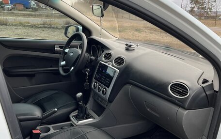 Ford Focus II рестайлинг, 2009 год, 550 000 рублей, 19 фотография