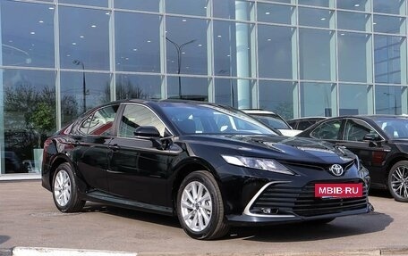 Toyota Camry, 2025 год, 5 490 000 рублей, 6 фотография