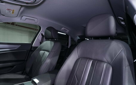 Audi A6, 2021 год, 2 550 000 рублей, 16 фотография