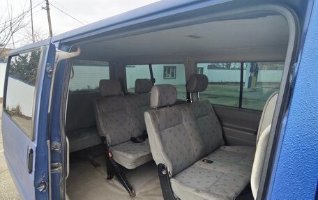 Volkswagen Caravelle T4, 1996 год, 700 000 рублей, 7 фотография