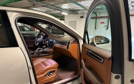 Porsche Cayenne III, 2021 год, 8 500 000 рублей, 15 фотография