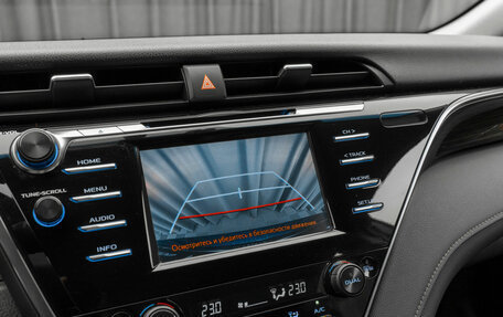 Toyota Camry, 2020 год, 3 080 000 рублей, 4 фотография