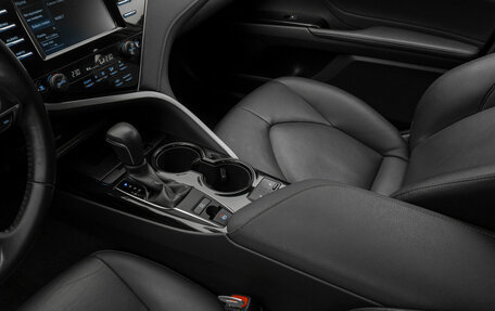 Toyota Camry, 2020 год, 3 080 000 рублей, 24 фотография