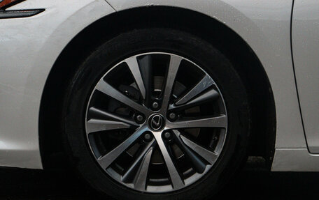 Lexus ES VII, 2018 год, 2 978 000 рублей, 23 фотография