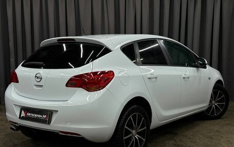 Opel Astra J, 2011 год, 614 999 рублей, 5 фотография