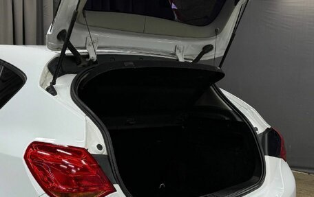 Opel Astra J, 2011 год, 614 999 рублей, 6 фотография