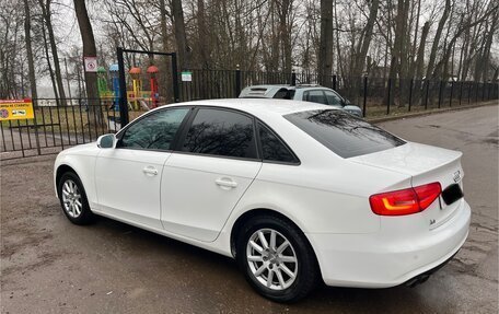 Audi A4, 2012 год, 1 350 000 рублей, 2 фотография