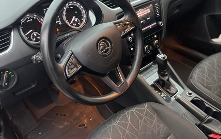 Skoda Octavia, 2019 год, 1 750 000 рублей, 10 фотография