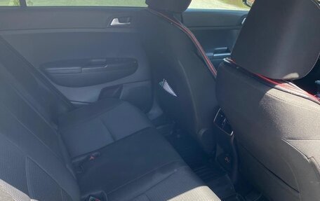 KIA Sportage IV рестайлинг, 2018 год, 2 000 000 рублей, 4 фотография