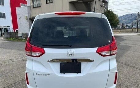 Honda Freed II, 2021 год, 1 635 000 рублей, 7 фотография