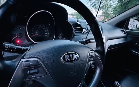 KIA Rio III рестайлинг, 2015 год, 855 000 рублей, 9 фотография
