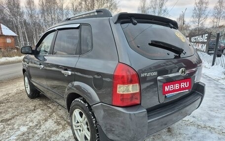 Hyundai Tucson III, 2007 год, 855 000 рублей, 2 фотография