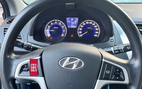 Hyundai Solaris II рестайлинг, 2013 год, 1 000 000 рублей, 6 фотография