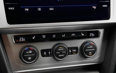 Volkswagen Passat B8 рестайлинг, 2018 год, 2 299 000 рублей, 14 фотография