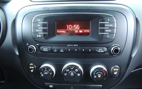 KIA Soul II рестайлинг, 2015 год, 1 350 000 рублей, 8 фотография