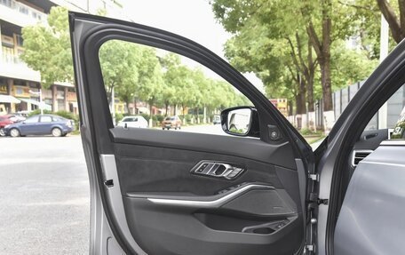 BMW 3 серия, 2025 год, 5 125 000 рублей, 24 фотография