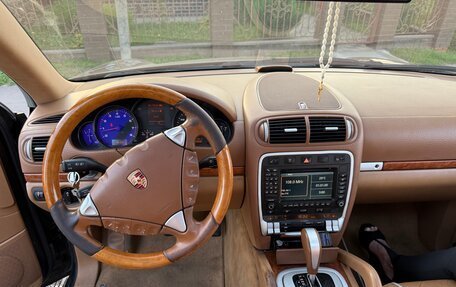 Porsche Cayenne III, 2004 год, 900 000 рублей, 16 фотография