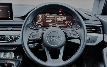 Audi A4, 2018 год, 2 430 000 рублей, 1 фотография