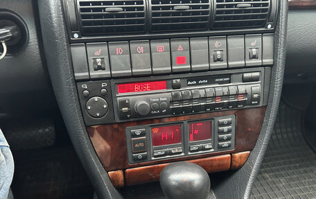 Audi A6, 1996 год, 1 050 000 рублей, 15 фотография