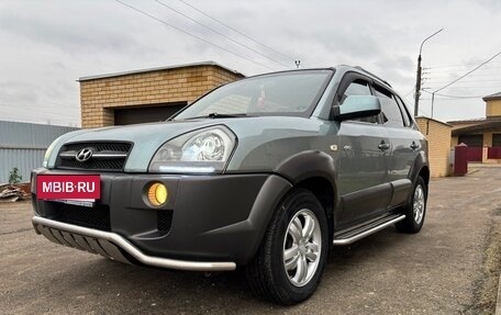 Hyundai Tucson III, 2006 год, 780 000 рублей, 3 фотография