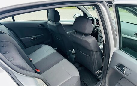 Opel Astra H, 2011 год, 585 000 рублей, 10 фотография