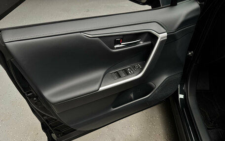 Toyota RAV4, 2025 год, 4 450 000 рублей, 15 фотография