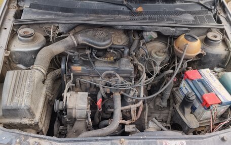 Volkswagen Vento, 1993 год, 120 000 рублей, 8 фотография