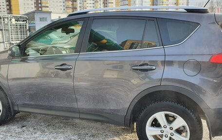 Toyota RAV4, 2014 год, 2 250 000 рублей, 8 фотография