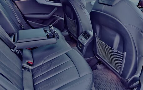 Audi A4, 2018 год, 2 430 000 рублей, 20 фотография