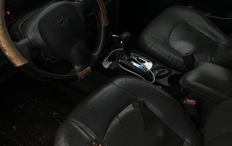 Hyundai Santa Fe III рестайлинг, 2002 год, 390 000 рублей, 17 фотография