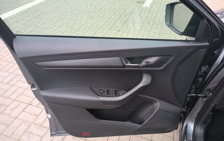 Skoda Karoq I, 2021 год, 2 490 000 рублей, 13 фотография