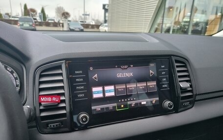 Skoda Karoq I, 2021 год, 2 490 000 рублей, 20 фотография