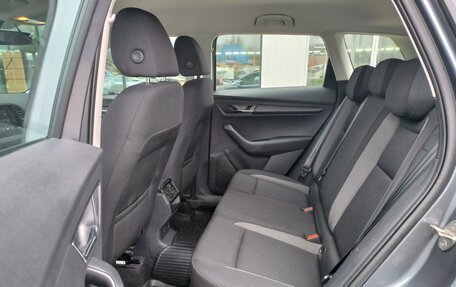 Skoda Karoq I, 2021 год, 2 490 000 рублей, 30 фотография