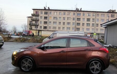 Hyundai i30 II рестайлинг, 2013 год, 750 000 рублей, 2 фотография