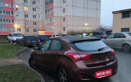 Hyundai i30 II рестайлинг, 2013 год, 750 000 рублей, 14 фотография
