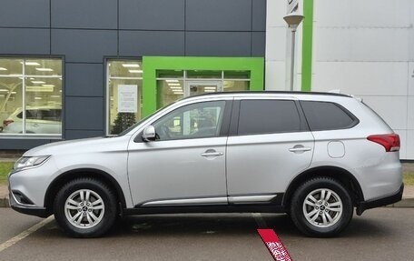 Mitsubishi Outlander III рестайлинг 3, 2022 год, 2 500 000 рублей, 8 фотография
