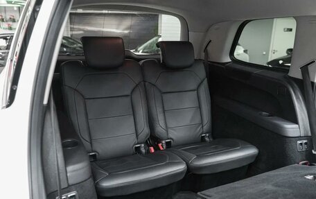 Mercedes-Benz GLS, 2016 год, 3 999 000 рублей, 13 фотография