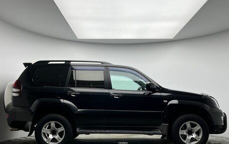 Toyota Land Cruiser Prado 120 рестайлинг, 2004 год, 1 695 000 рублей, 4 фотография