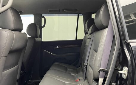 Toyota Land Cruiser Prado 120 рестайлинг, 2004 год, 1 695 000 рублей, 14 фотография