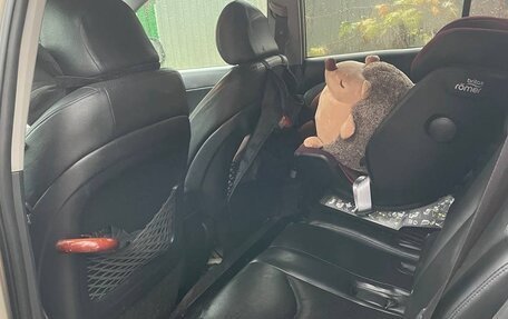 Toyota RAV4, 2006 год, 1 000 000 рублей, 13 фотография