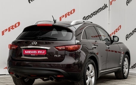 Infiniti FX II, 2011 год, 2 100 000 рублей, 7 фотография