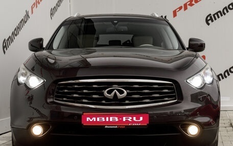 Infiniti FX II, 2011 год, 2 100 000 рублей, 2 фотография