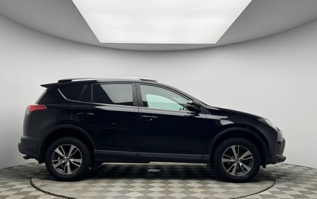 Toyota RAV4, 2017 год, 2 049 000 рублей, 4 фотография