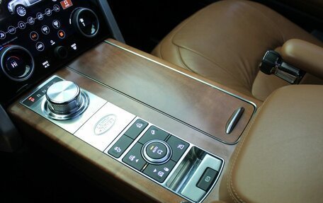 Land Rover Range Rover IV рестайлинг, 2018 год, 7 500 000 рублей, 18 фотография