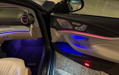 Mercedes-Benz CLS, 2018 год, 4 400 000 рублей, 10 фотография