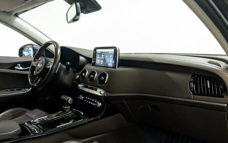 KIA Stinger I, 2018 год, 2 490 000 рублей, 11 фотография