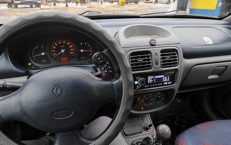 Renault Clio III, 1998 год, 180 000 рублей, 1 фотография