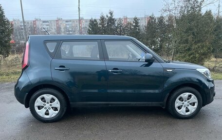 KIA Soul II рестайлинг, 2017 год, 1 585 000 рублей, 5 фотография